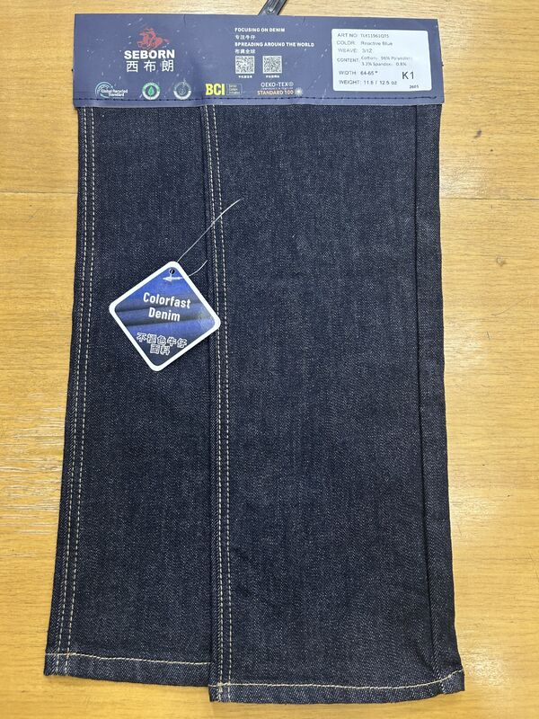 Reactief blauw katoenrijk stretchdenim van 11,3/12,7 oz voor dagelijkse jeans en casual kleding