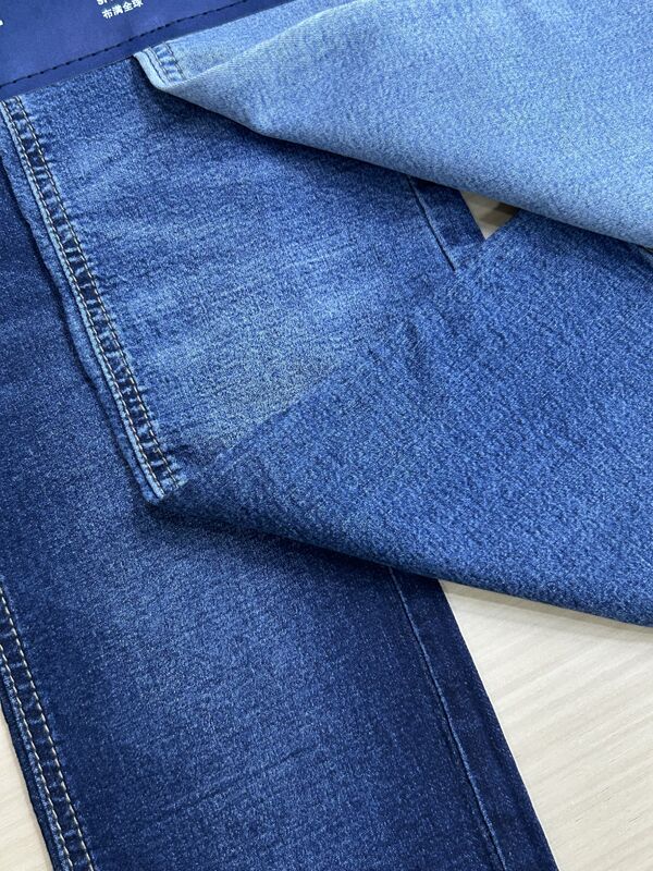 7.5oz 98.6% Cotton 1.4% Spandex Lightweight Stretch Denim Fabric with 2/1Z Twill Weave